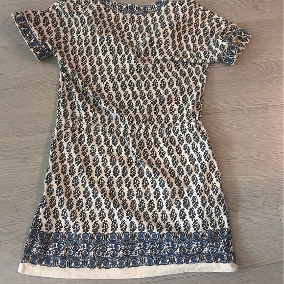 Tory Burch Black and White Flutter Sleeve Mini Dress - Picture 4 of 4